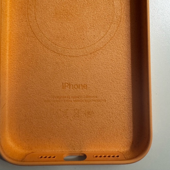 iPhone 15 Pro Max case - Picture 3 of 6